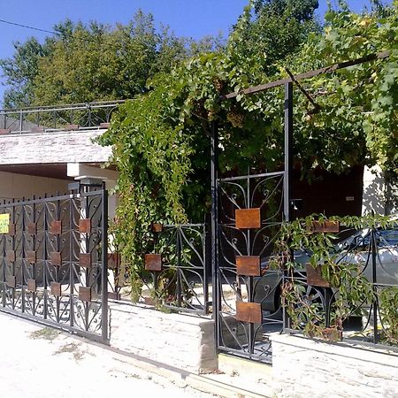 Villa Elfi 골든샌드 외부 사진