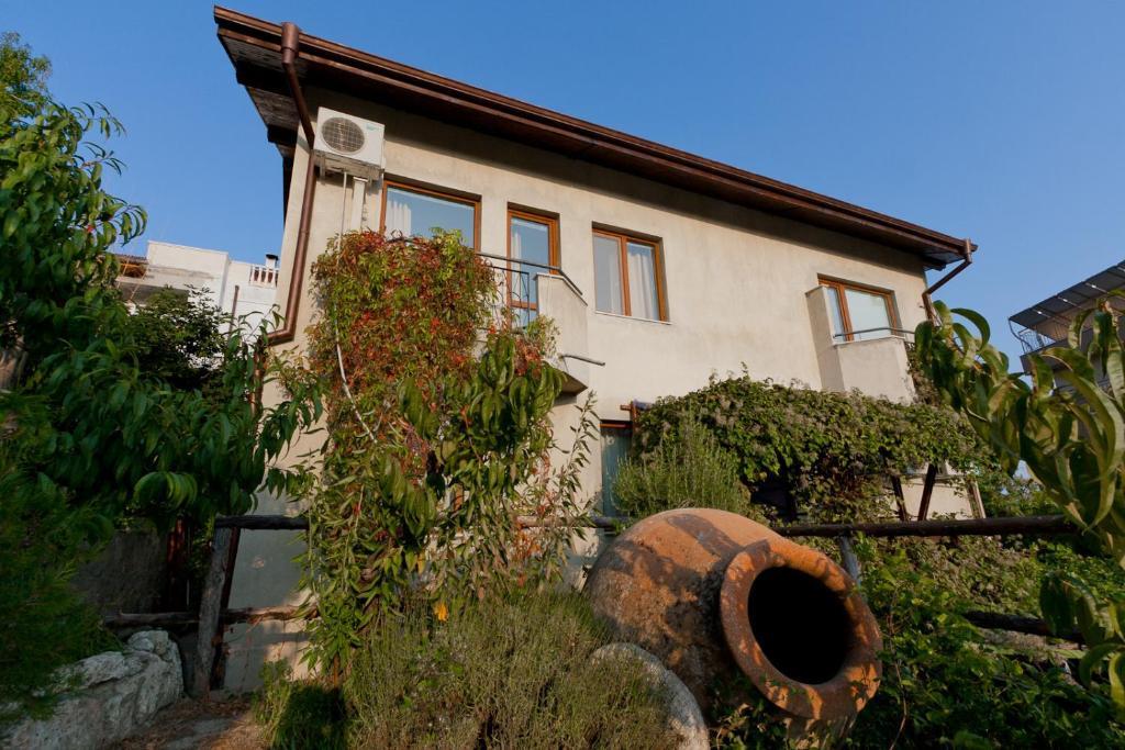 Villa Elfi 골든샌드 외부 사진